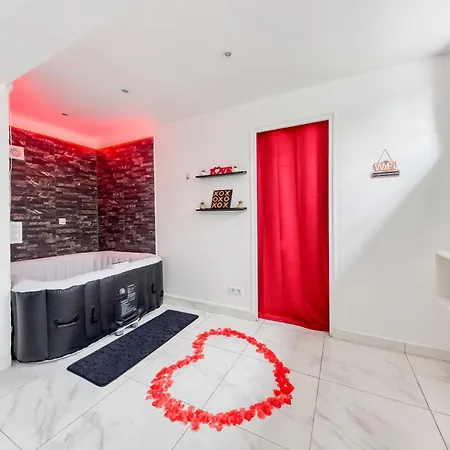 Apartment La Belle Hirondelle - Jacuzzi Morangis (Essonne)